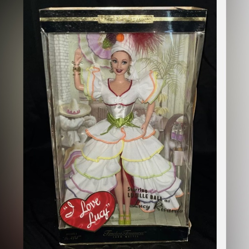 Lucy barbie collector